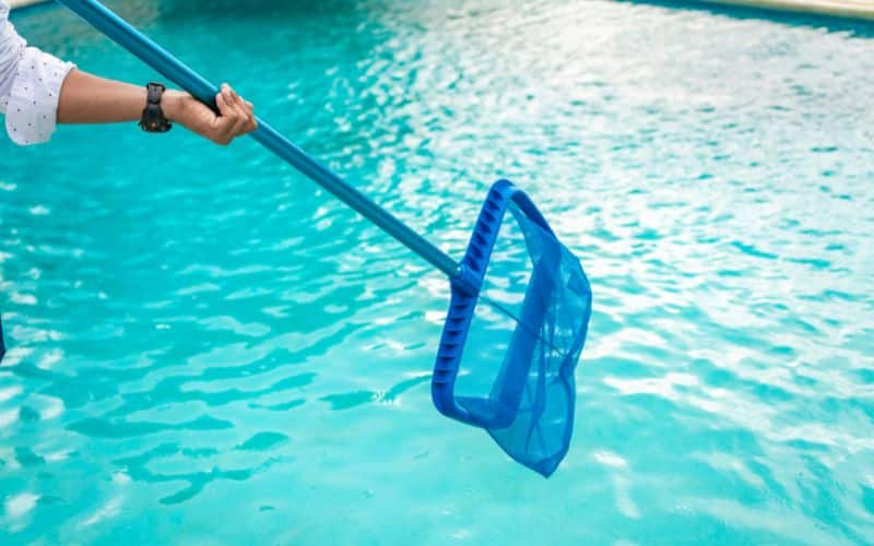 How to keep a pool clean cheaply?